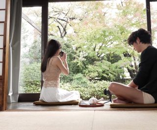 Cô giáo dạy khiêu vũ buông thả tình dục